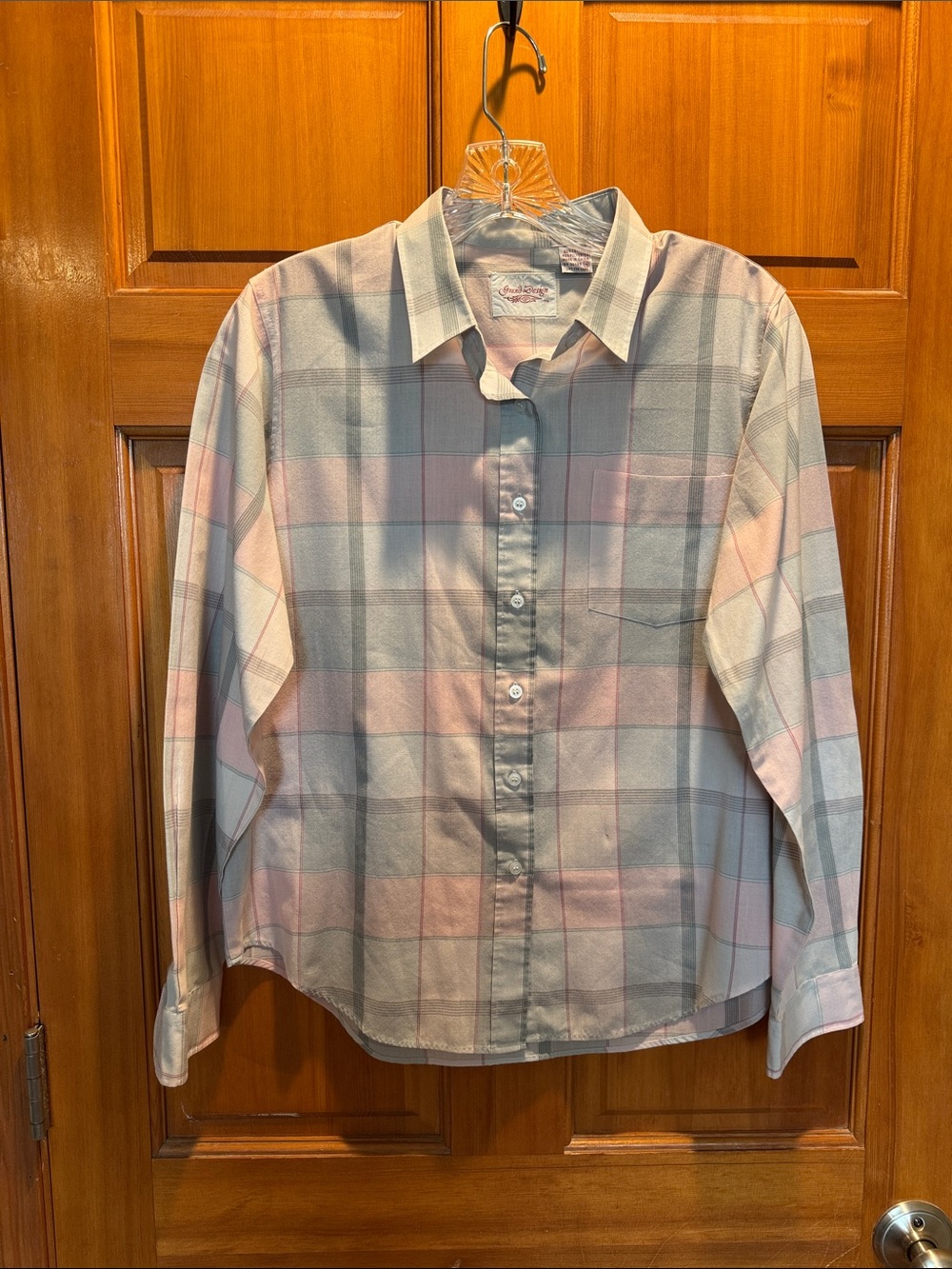 Women’s Pink/Gray Plaid Button-Up Shirt Cotton Blend Vintage Sizing Runs Small